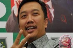 Menpora Inginkan Sepak Bola Jadi Pemersatu Bangsa
