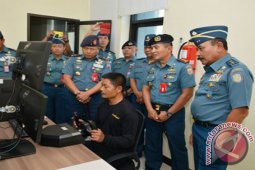 45 Personel KRI Berlatih Operasikan GPS Jammer