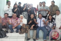 RBR Center Dukung Pasangan Calon Idris-Pradi