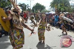 Musik Tradisional Meramaikan Festiwal Mahakam 2015