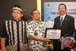 Dialog Interaktif HUT PWI