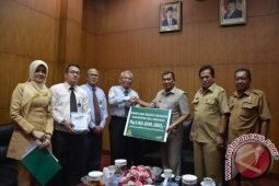 Bank Syariah Dukung Gerakan Bedah Rumah