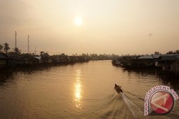 SUNSET DI PULAU SUGARA