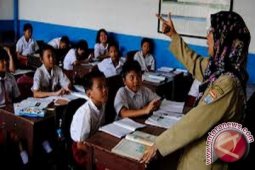 Sekolah Tanjabbar tambah jam belajar