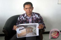 Panwaslu Jember Temukan Poster Kampanye di UPTD Pendidikan
