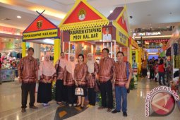 Amplang Ketapang Diminati Pengunjung Pameran Bandung