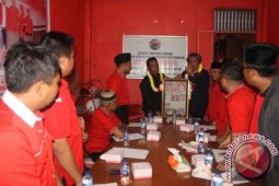 PDI-Perjuangan Tekad Menangkan Dahlan Hasan