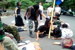 Ini Cara Mahasiswa UNIB Peringati Hari Pahlawan