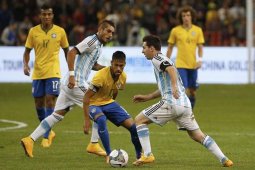Laga Brazil vs Argentina yang terhenti tahun lalu akhirnya dibatalkan