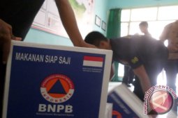 BPBD Bojonegoro Salurkan Sembako Korban Angin Kencang