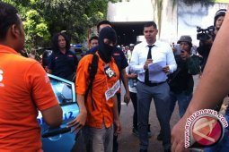 Pembelaan Kuasa Hukum dan Terdakwa Prio Kontradiktif