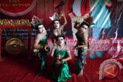 Disbudpar Bojonegoro Tunda Tari Thengul Massal
