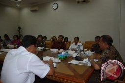 Bupati Terima Panitia Natal