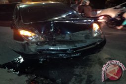 Kapolresta Geledah Pengemudi Mobil Laka Tunggal