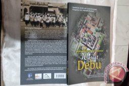 Rindu Santri pada Wasiat Debu