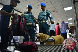 Petugas Bandara Juanda Perketat Penjagaan