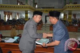 Bupati Sampaikan Nota Pengantar Keuangan R-APBD