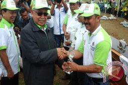 Aceh Tengah Terima Penghargaan Tanam Pohon