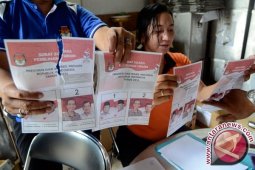 Ribuan surat suara di KPUD Batanghari rusak