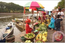 Pasar Tungging Dan Malabar Sebagai Pasar Wisata