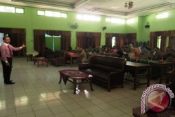 Aparatur Pemerintah Pelayan Masyarakat