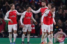 Gol Ozil dan Sanchez antar Arsenal tekuk Zagreb