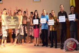 Disdikpora Badung Komitmen Entaskan Masyarakat Buta Aksara