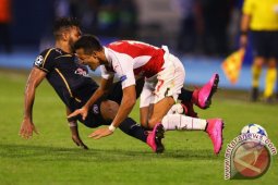 Kalahkan Zagreb, Arsenal Jaga Peluang