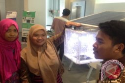 Mahasiswa Surabaya Ciptakan Penangkap Serangga Untuk Petani