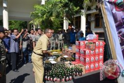 Ribuan Botol Miras Dimusnahkan Di Kabupaten Gorontalo