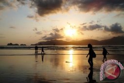 Kadisperindagtam: Izin Tumpang Pitu Terbit Sebelum Anas