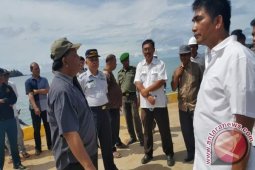 Dahlan Hasan Tinjau Pelabuhan Terbesar Sumatera Utara
