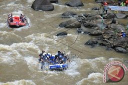 BPBD Karawang Tingkatkan Pemantauan Sungai Citarum