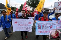 Aksi Tuntut Nasionalisasi Freeport