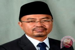 Anggota DPRD  Kritik Keberangkatan Gubernur Ke Prancis