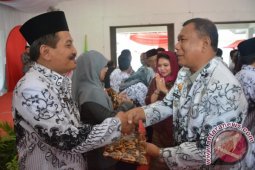 DeliSerdang Peringati Hari Guru