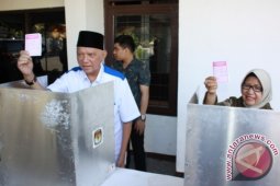 Gubernur Pantau Langsung Pilkada Serentak