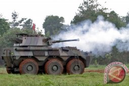 Panser Canon "Badak" Lulus Uji Tembak