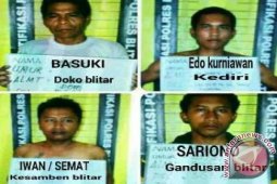 Polisi Blitar Buru Empat Tahanan Kabur