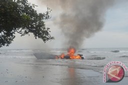 Kapal BNPB Terbakar Di Laut Buleleng