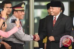 KPK Tidak Lepas Tangan Terhadap Abraham-Bambang-Novel
