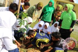 Aceh Barat Tanam 7.700 Pohon