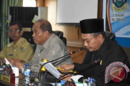 Pemkot Tebingtinggi Ajukan R-APBD 2016