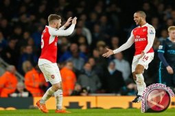 Arsenal Tundukkan City 2-1