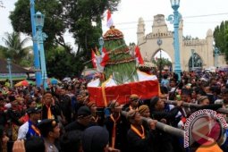 Grebeg Maulud Solo