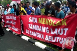 Ribuan Nelayan Pulau Bangka Tolak Tambang Laut