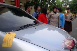 Polisi Tangkap Oknum PNS Gelapkan Mobil Sewa