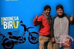 &Atilde;&bdquo;khir perjalanan bersepeda motor Ekspedisi Indonesia Biru