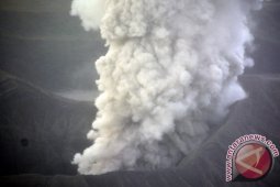 Erupsi Gunung Bromo