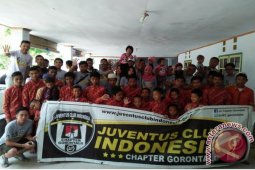 JCI Salurkan Alat Tulis Ke Panti Asuhan